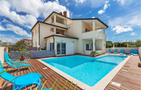 Beautiful apartment in Peroj with Outdoor swimming pool, WiFi and 1 Bedrooms